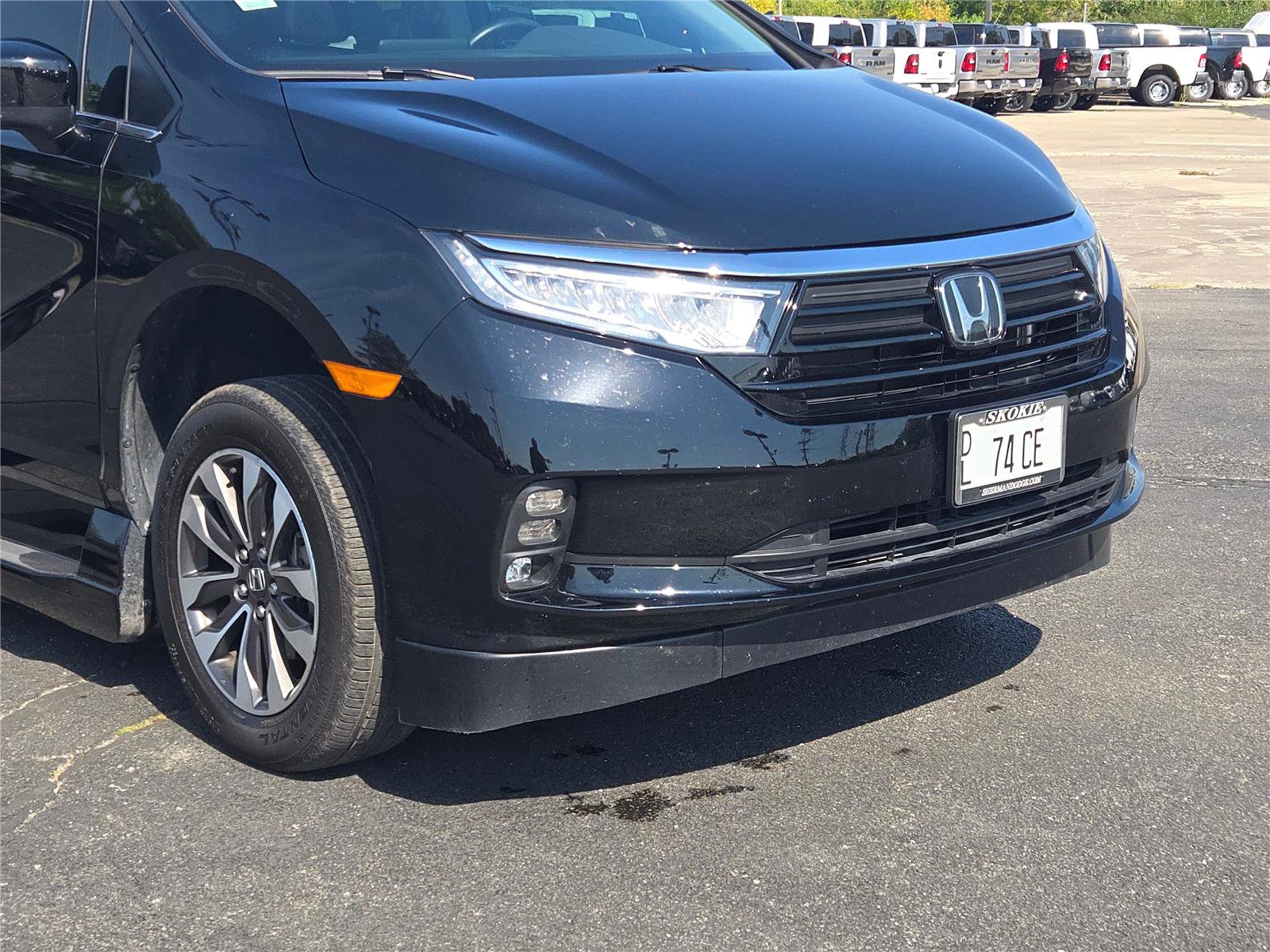 Used 2021 Honda Odyssey EX-L image 2