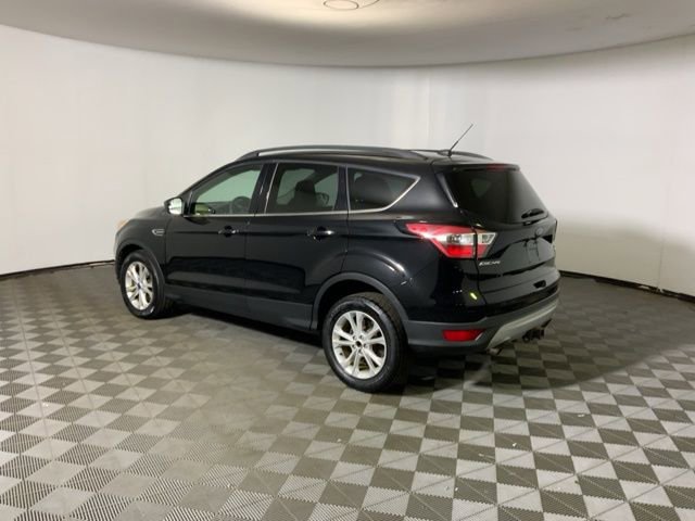 Used 2018 Ford Escape SE image 10