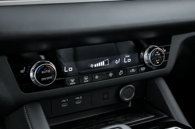 New 2025 Mitsubishi Outlander AWD image 23
