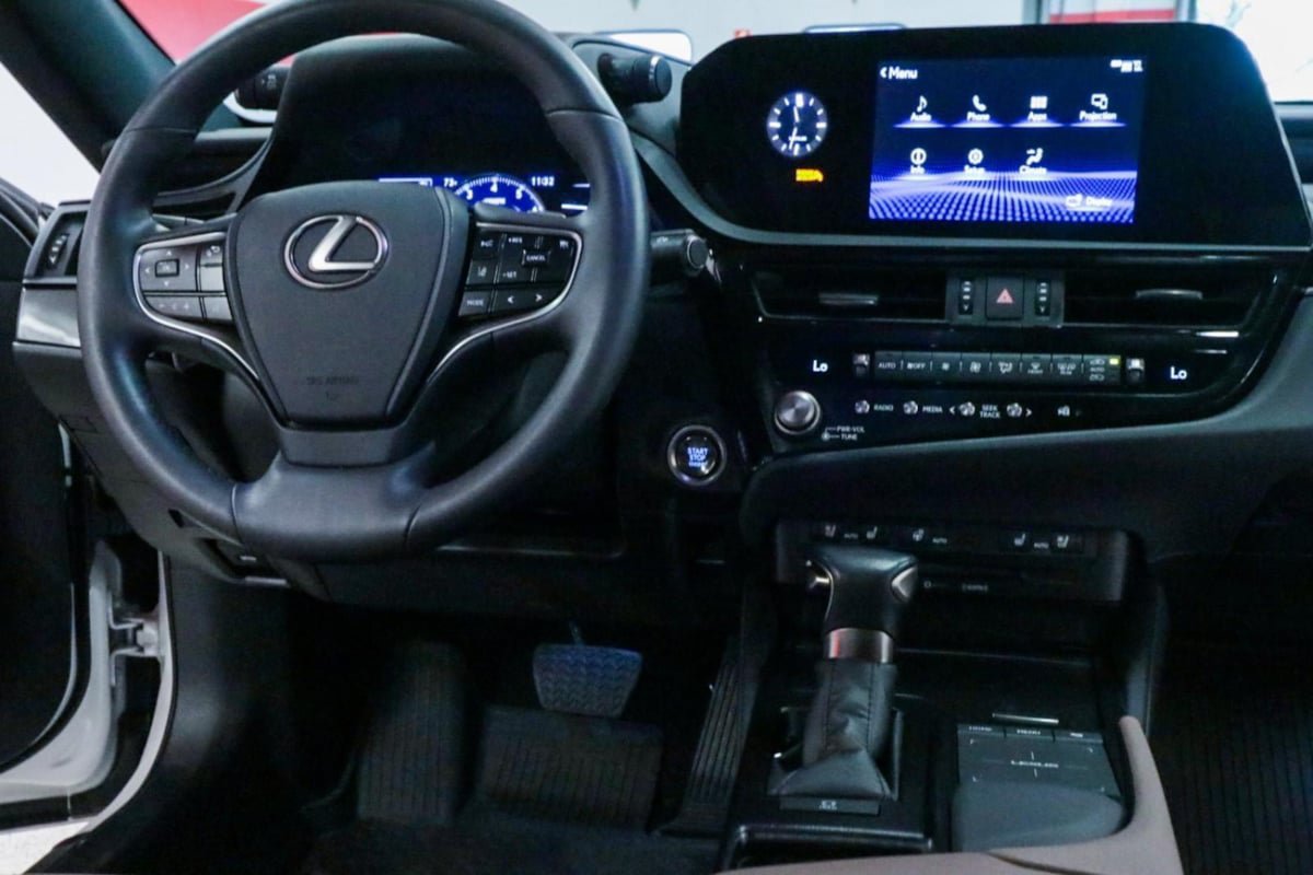Used 2022 Lexus ES 350 w/ Premium Package FWD image 28