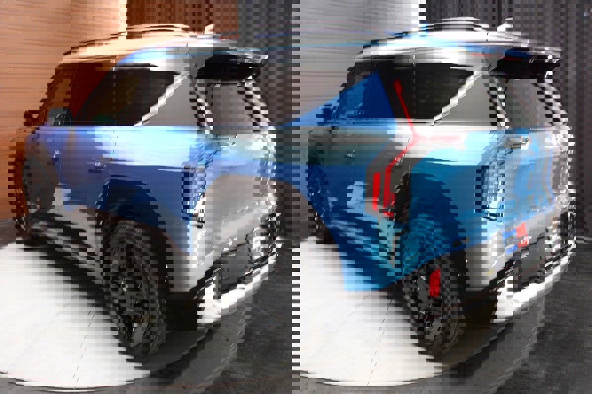 Used 2024 Kia EV9 GT-Line image 17