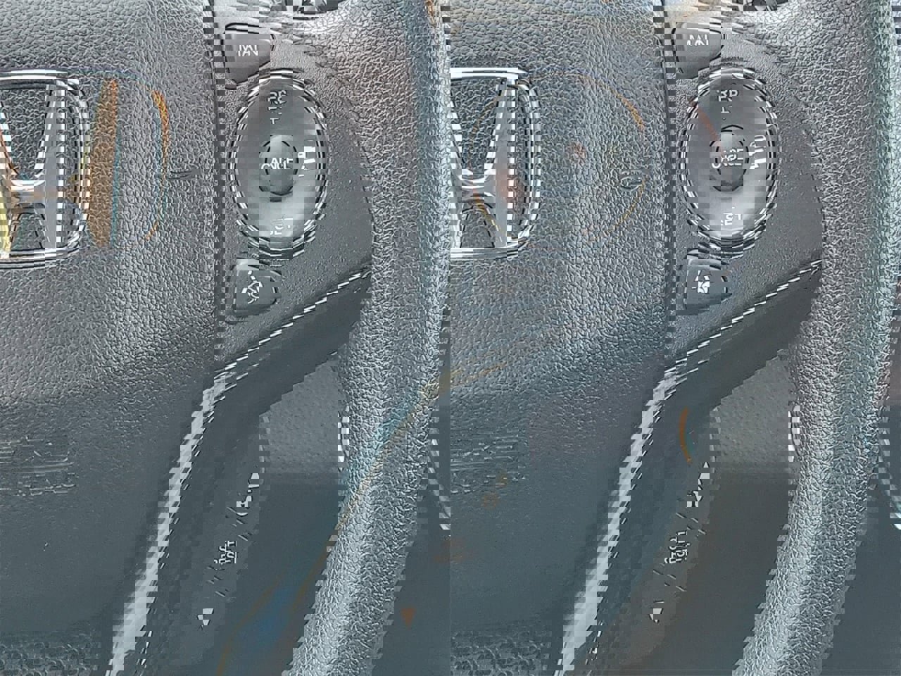 Certified 2022 Honda HR-V EX image 28