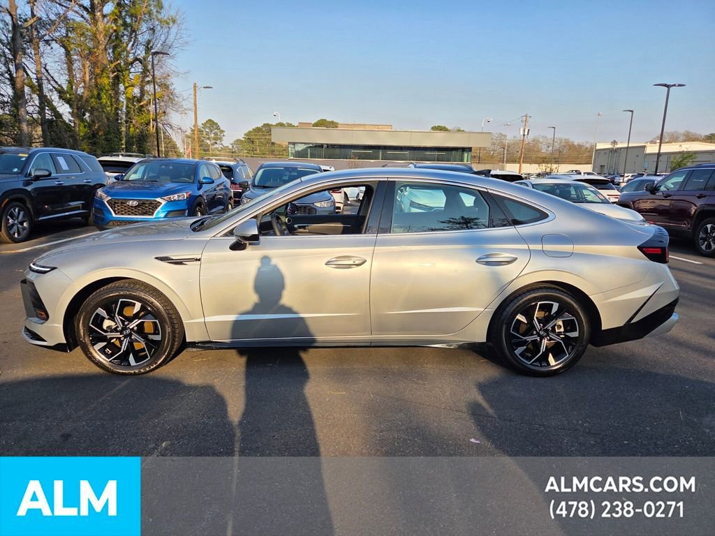 Used 2024 Hyundai Sonata SEL image 3