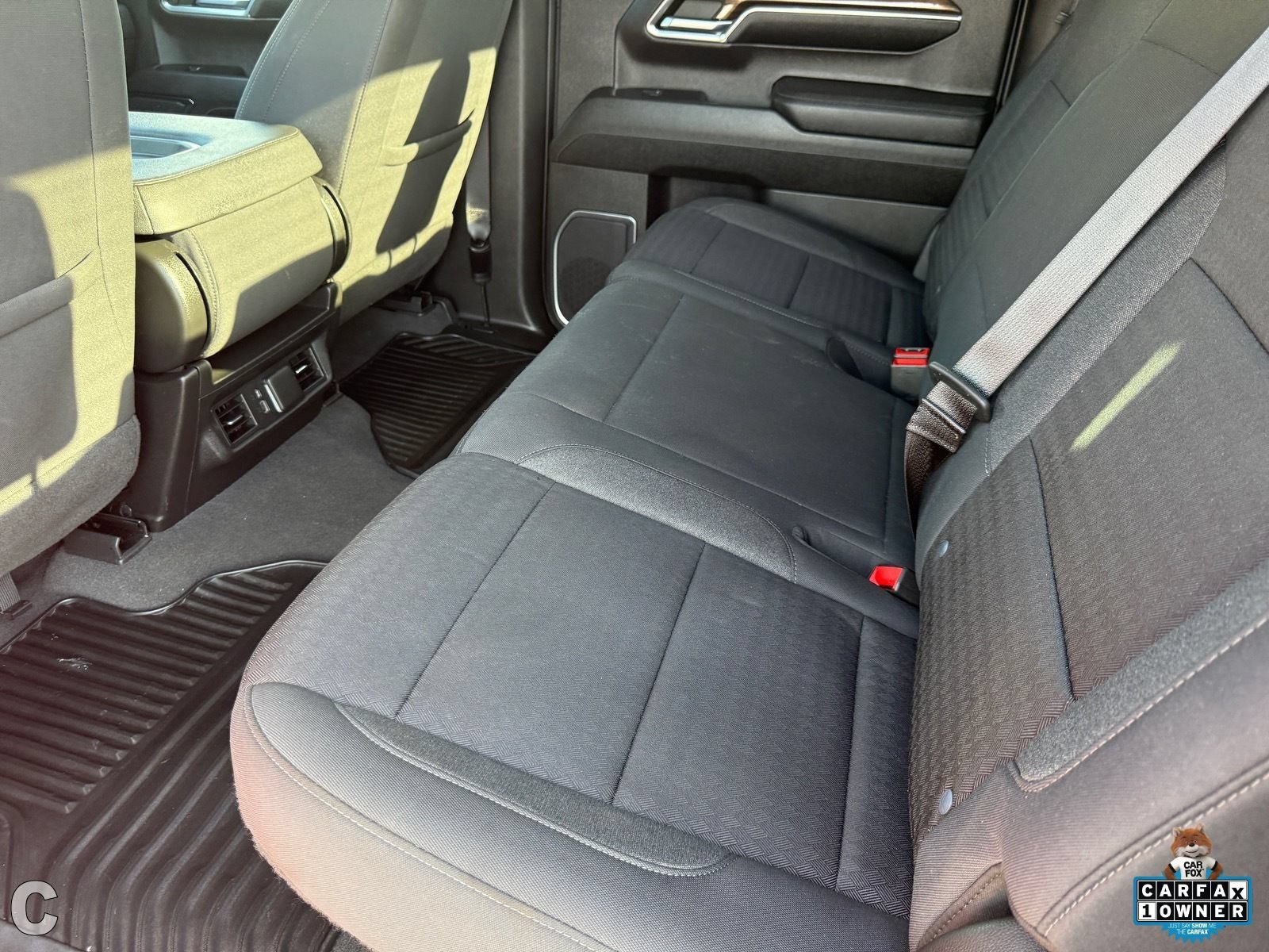 Used 2023 Chevrolet Silverado 1500 LT AWD/4WD image 25
