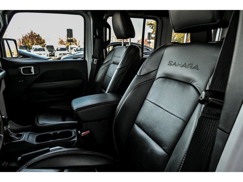 Used 2020 Jeep Wrangler Unlimited Sahara image 12