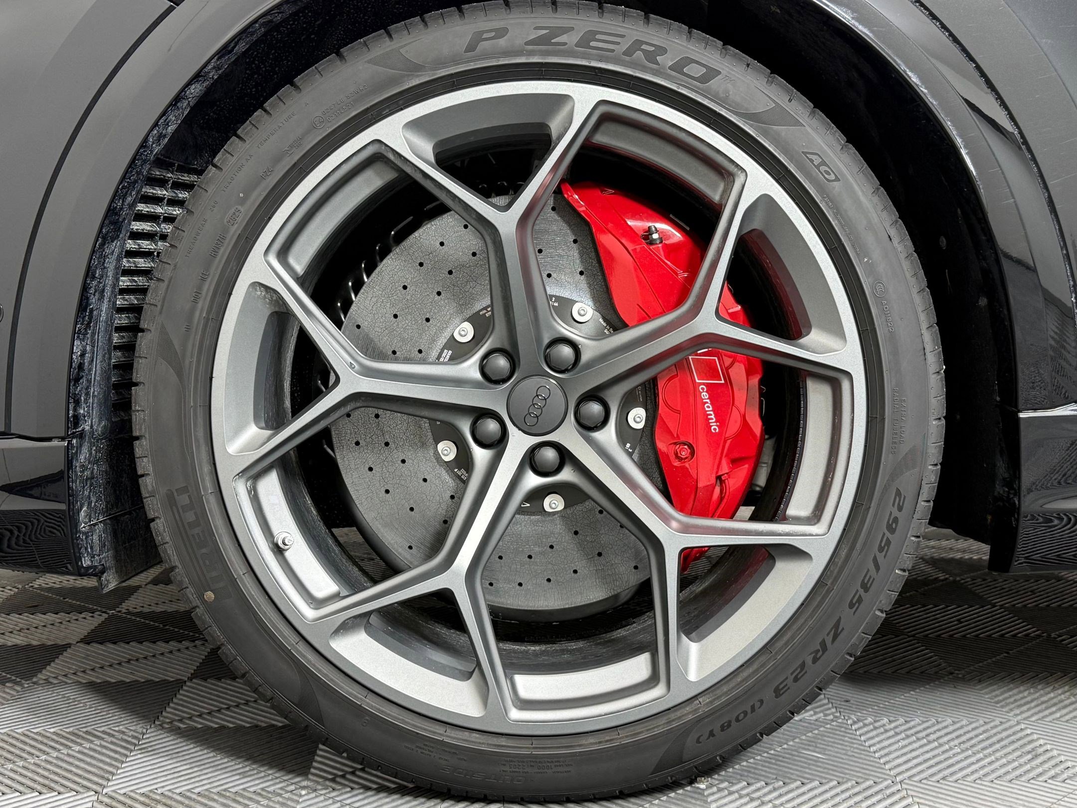 New 2026 Audi RS Q8 performance image 11