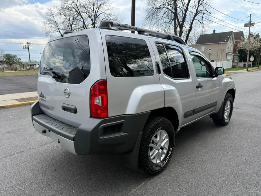 Used 2015 Nissan Xterra S w/ Value Package image 8