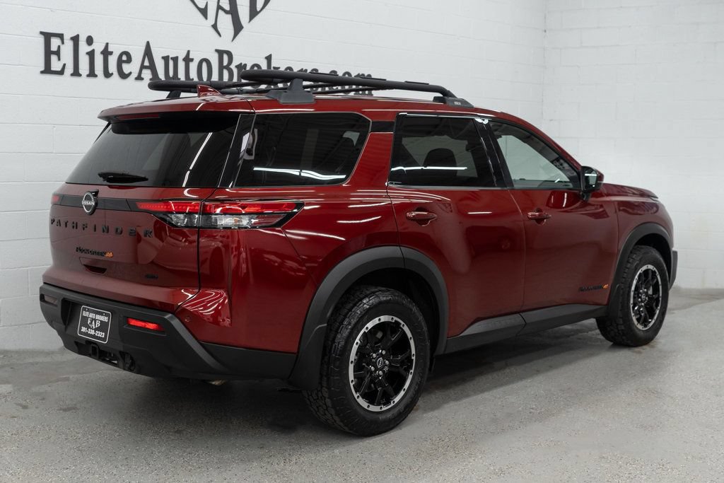 Used 2023 Nissan Pathfinder Rock Creek AWD/4WD image 6