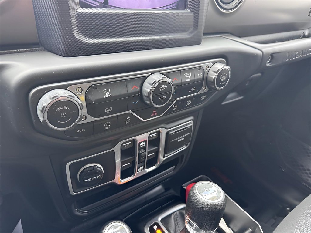 Used 2018 Jeep Wrangler Unlimited Sport S image 28