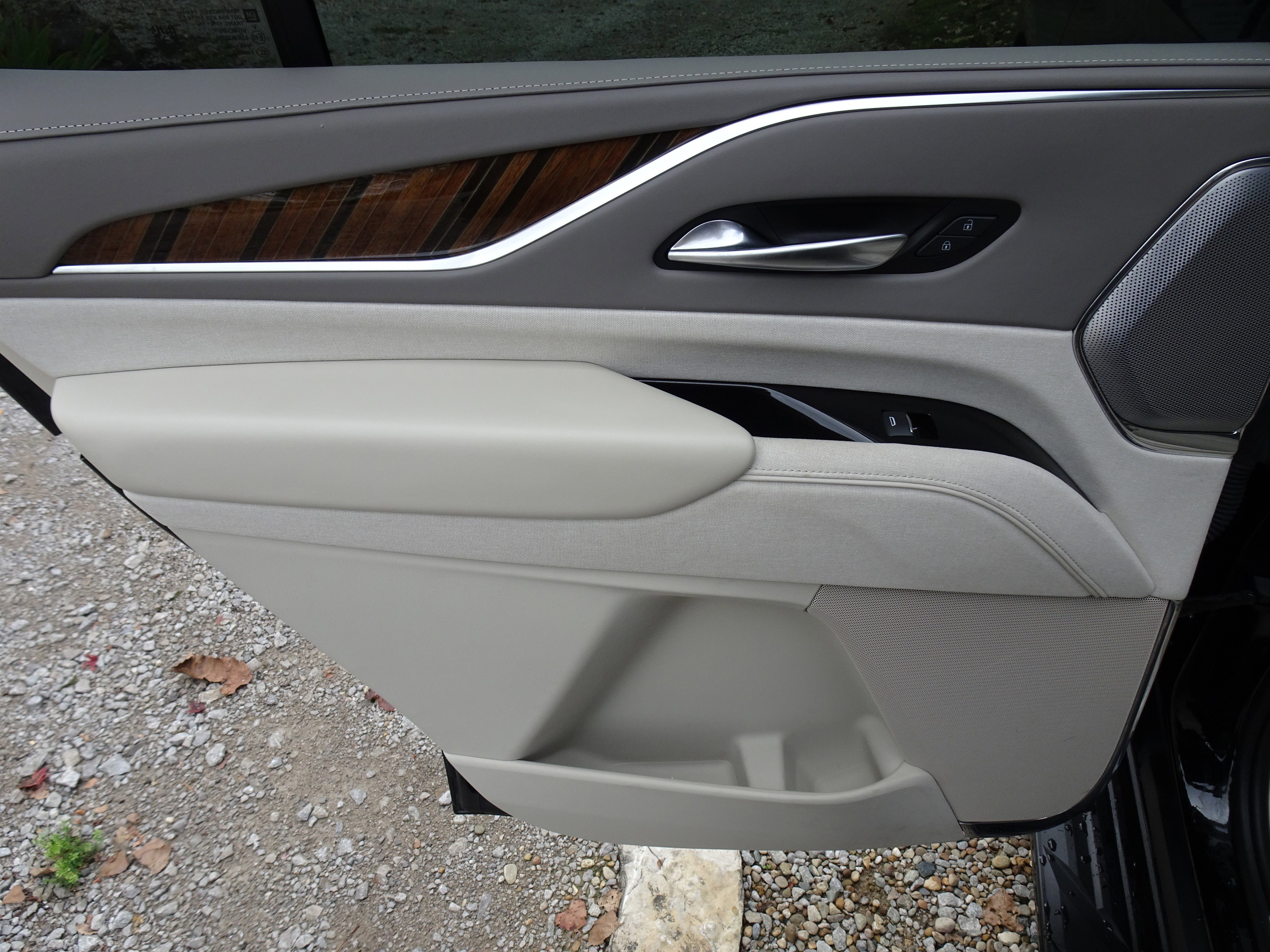 Used 2023 Cadillac Escalade Sport Platinum image 20