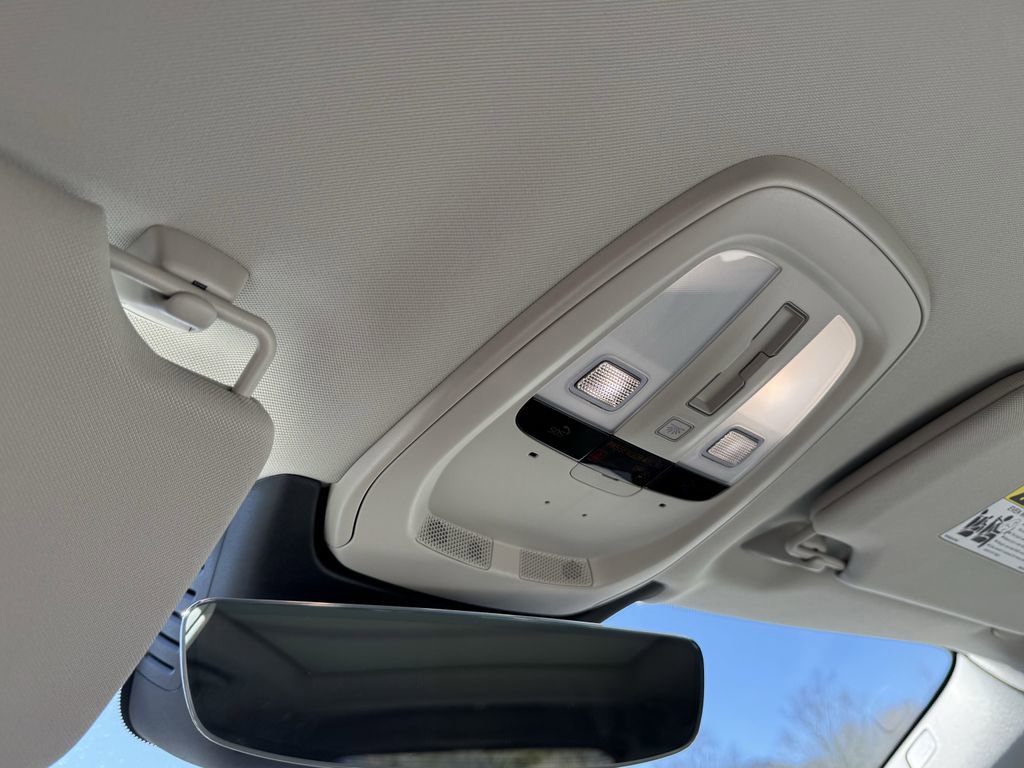 New 2026 Volvo XC90 B6 Ultra w/ Protection Package Premier image 19