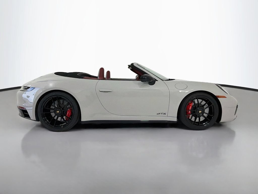 Certified 2023 Porsche 911 Cabriolet image 8
