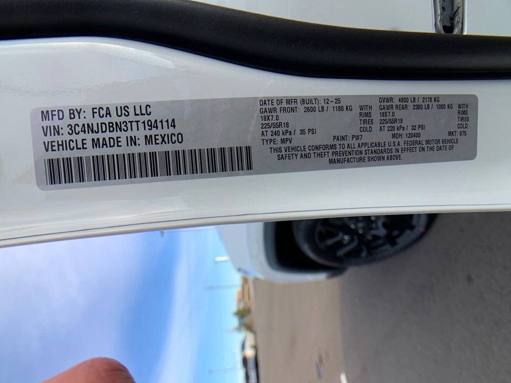 New 2026 Jeep Compass Latitude image 31