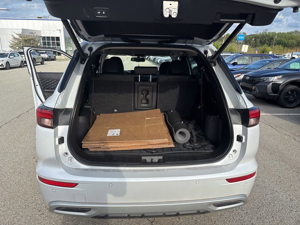 Used 2022 Mitsubishi Outlander SEL AWD/4WD image 28