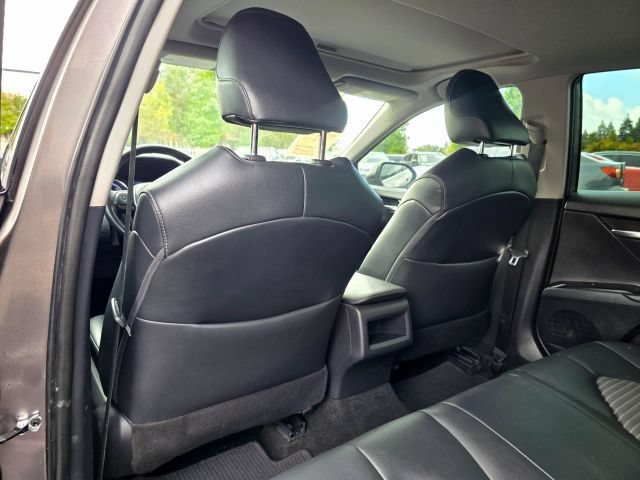 Used 2019 Toyota Camry SE w/ Audio Package FWD image 55