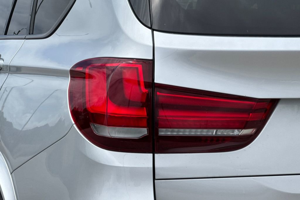 Used 2014 BMW X5 xDrive50i AWD/4WD image 32