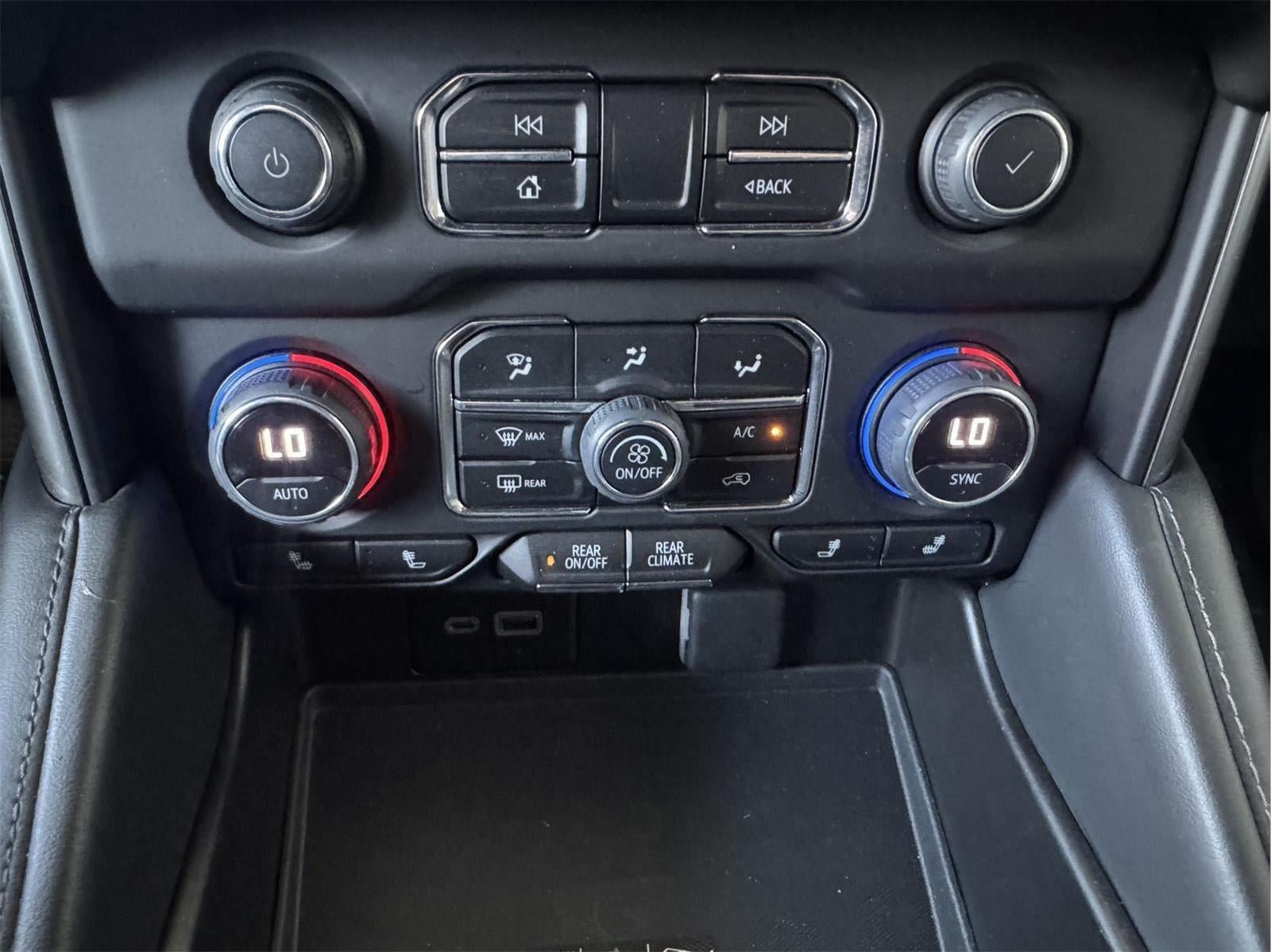 Used 2023 Chevrolet Tahoe LT AWD/4WD image 23