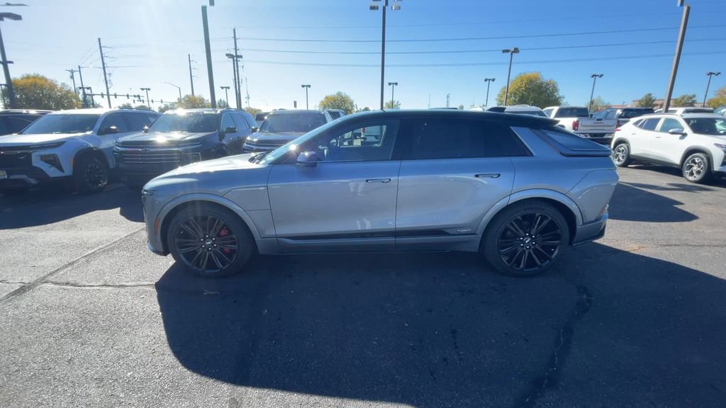 New 2026 Cadillac Lyriq V image 5