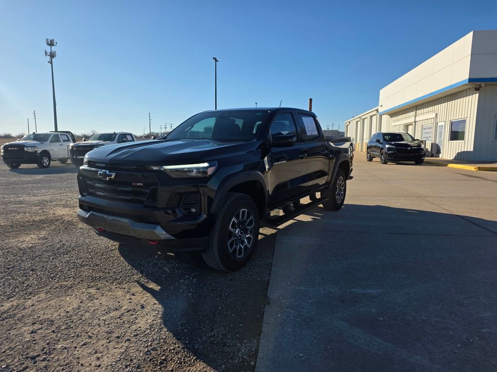 Used 2024 Chevrolet Colorado Z71 w/ Advanced Trailering Package image 8