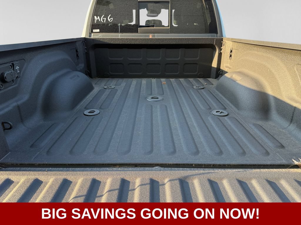 New 2026 RAM 2500 Laramie AWD/4WD image 43