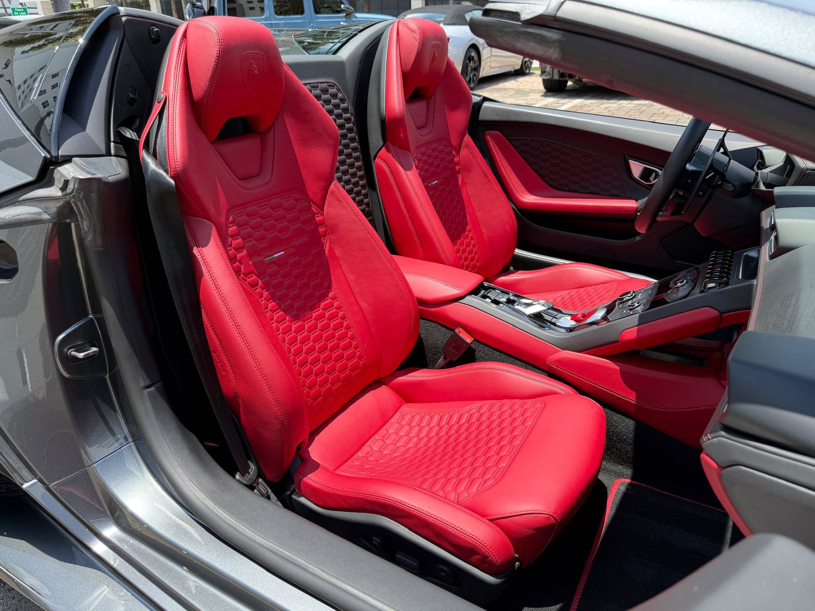Used 2016 Lamborghini Huracan LP 610-4 AWD/4WD image 46