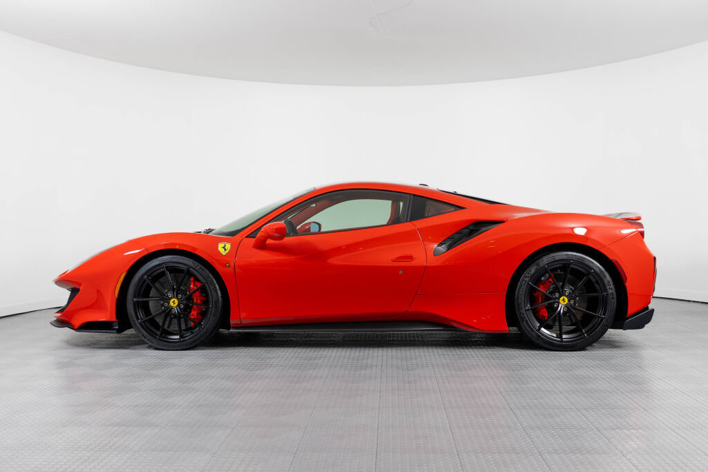 Certified 2019 Ferrari 488 Pista Coupe RWD image 12