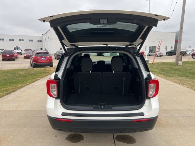 Used 2022 Ford Explorer XLT image 40