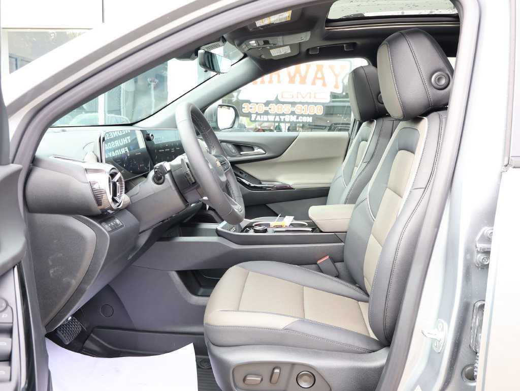 New 2027 Chevrolet Equinox LT w/ Convenience Package II AWD/4WD image 12