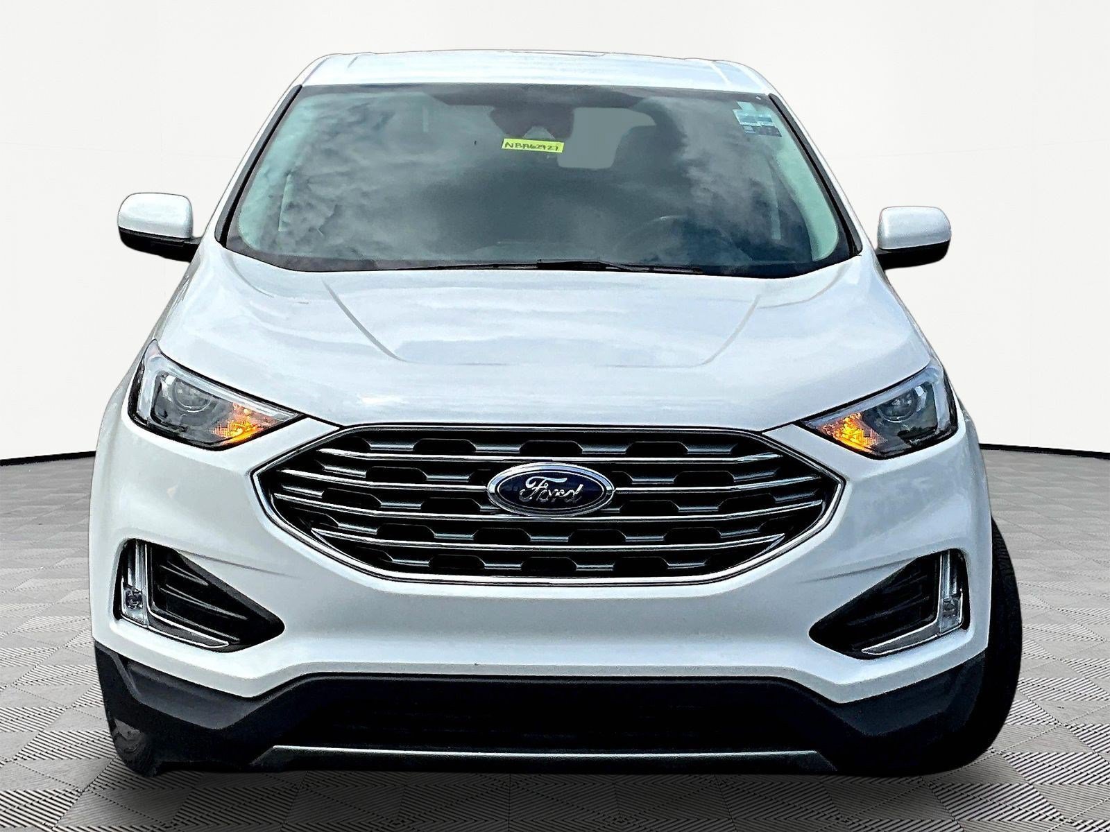 Used 2022 Ford Edge SEL w/ Convenience Package AWD/4WD image 2