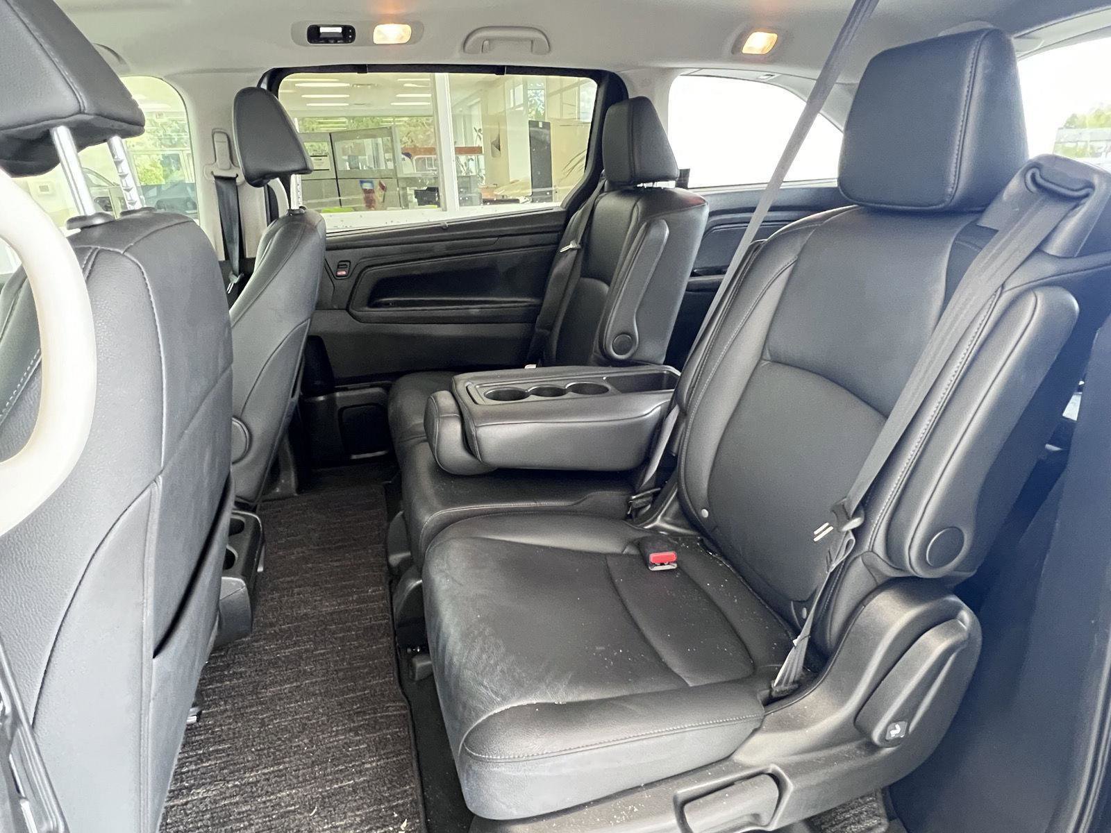 Used 2025 Honda Odyssey EX-L image 12