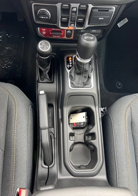 New 2026 Jeep Wrangler Unlimited Sport AWD/4WD image 15