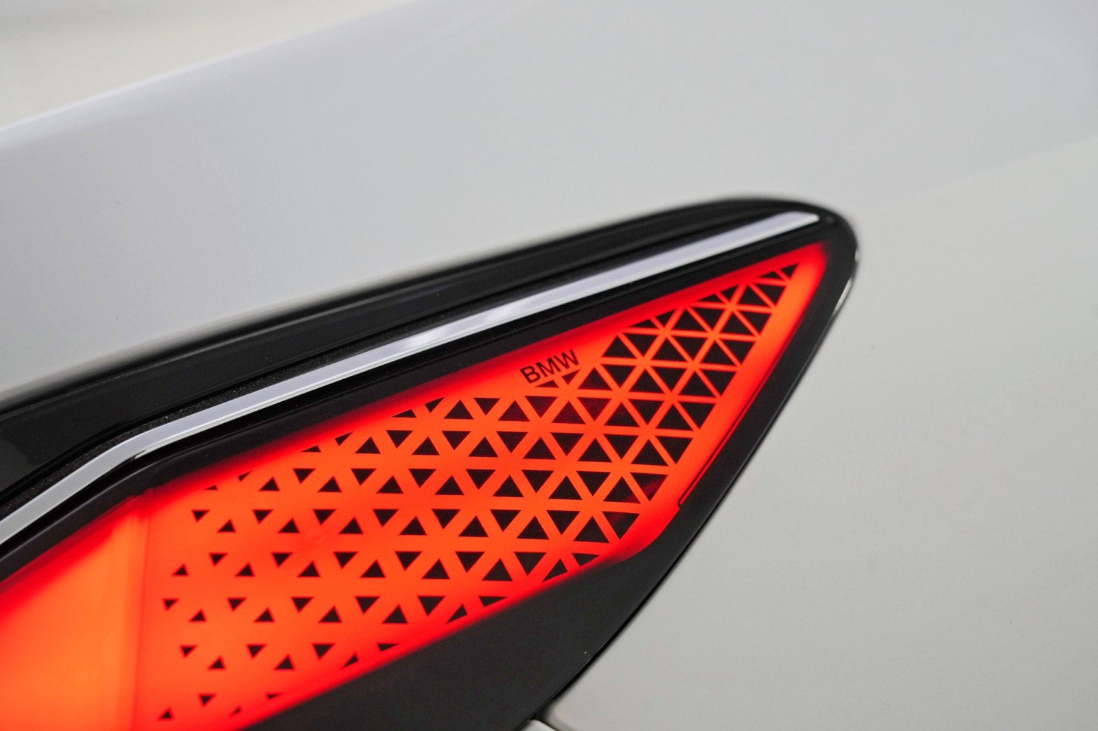 Used 2023 BMW i7 xDrive60 image 74