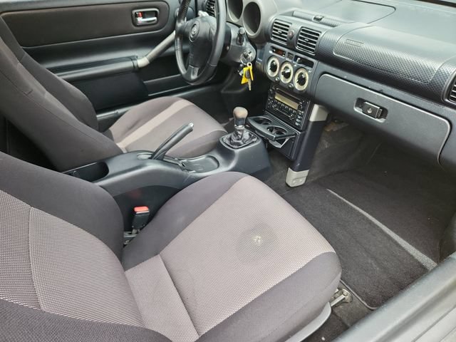 Used 2000 Toyota MR2 RWD image 19