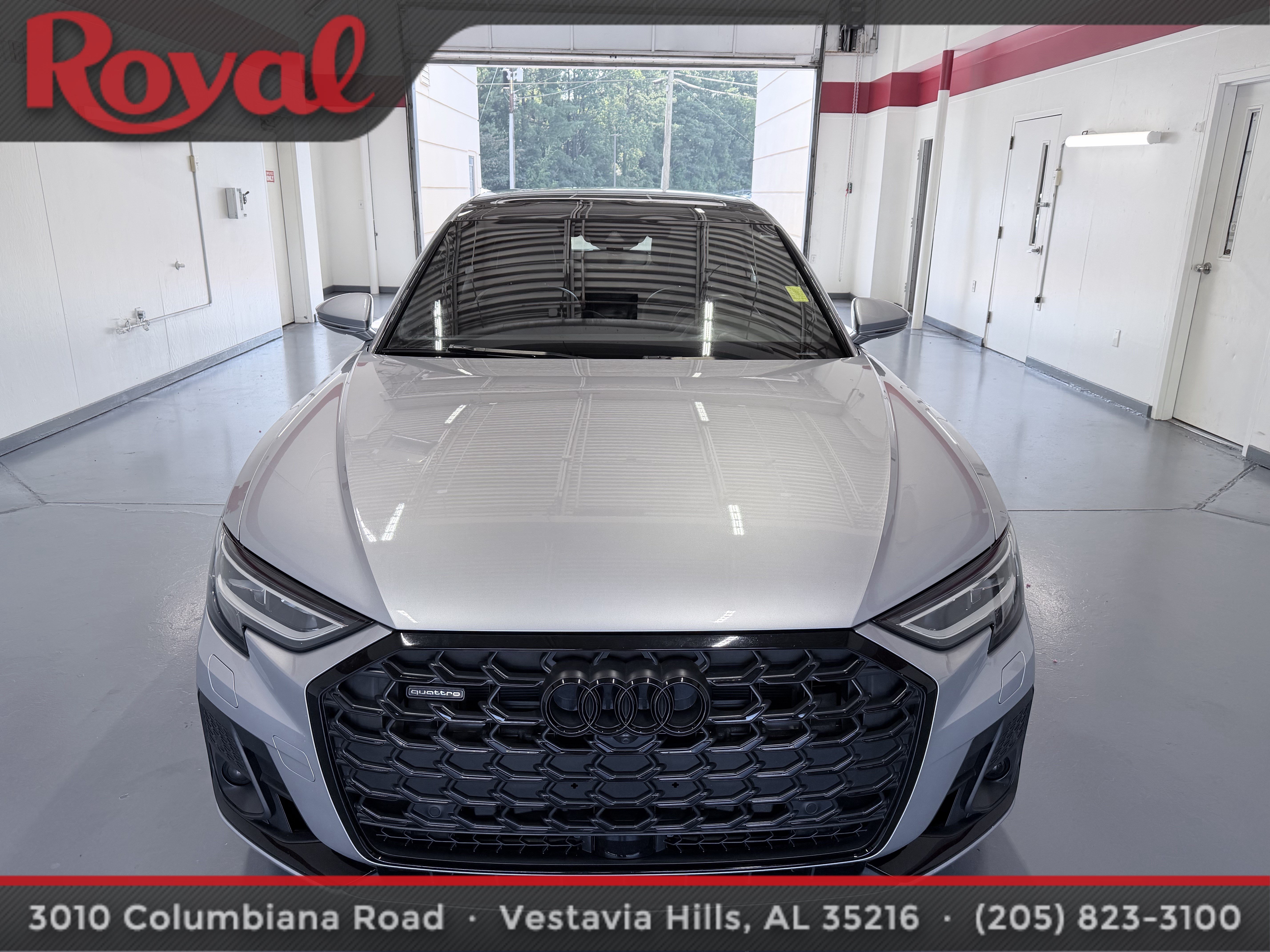 Used 2022 Audi A8 L 3.0T AWD/4WD image 2