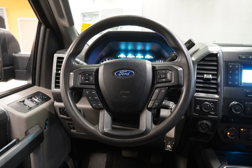 Used 2018 Ford F150 XLT w/ Trailer Tow Package image 17