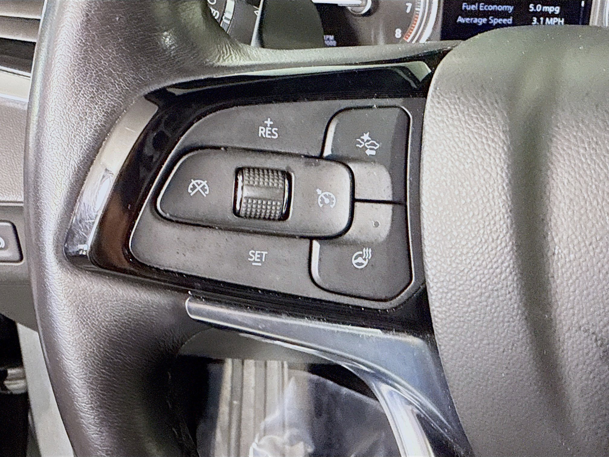 Used 2024 Buick Enclave Essence FWD image 14