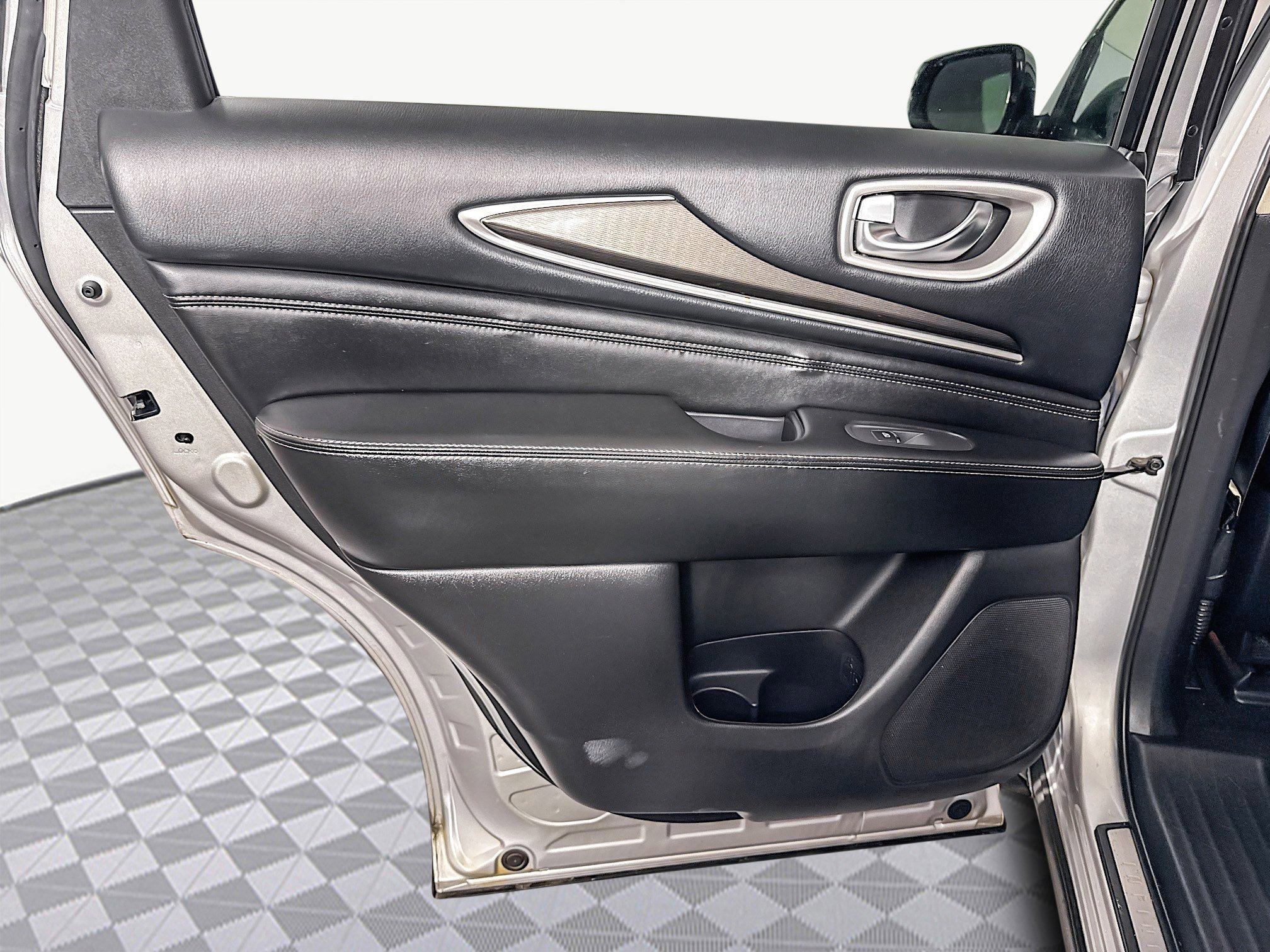 Used 2020 INFINITI QX60 Pure image 26