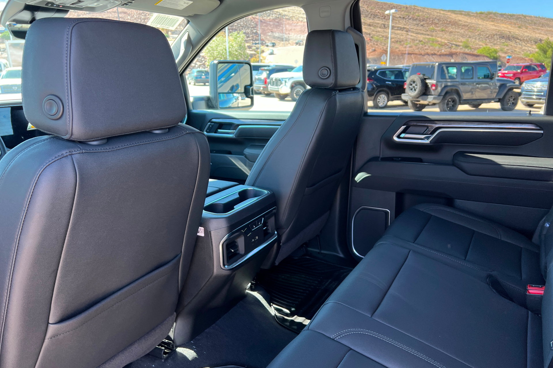 New 2026 Chevrolet Silverado 3500 LTZ w/ LTZ Plus Package AWD/4WD image 20