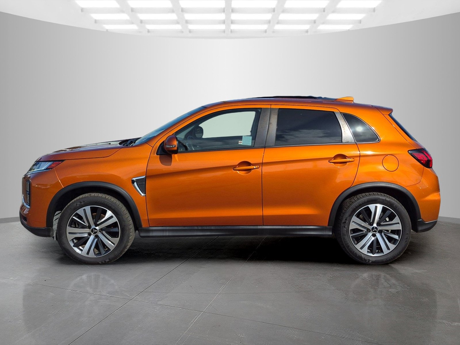 Used 2022 Mitsubishi Outlander Sport SE image 5