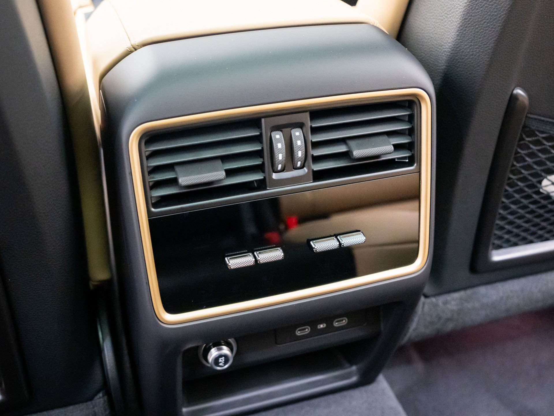 New 2026 Porsche Cayenne S AWD/4WD image 19