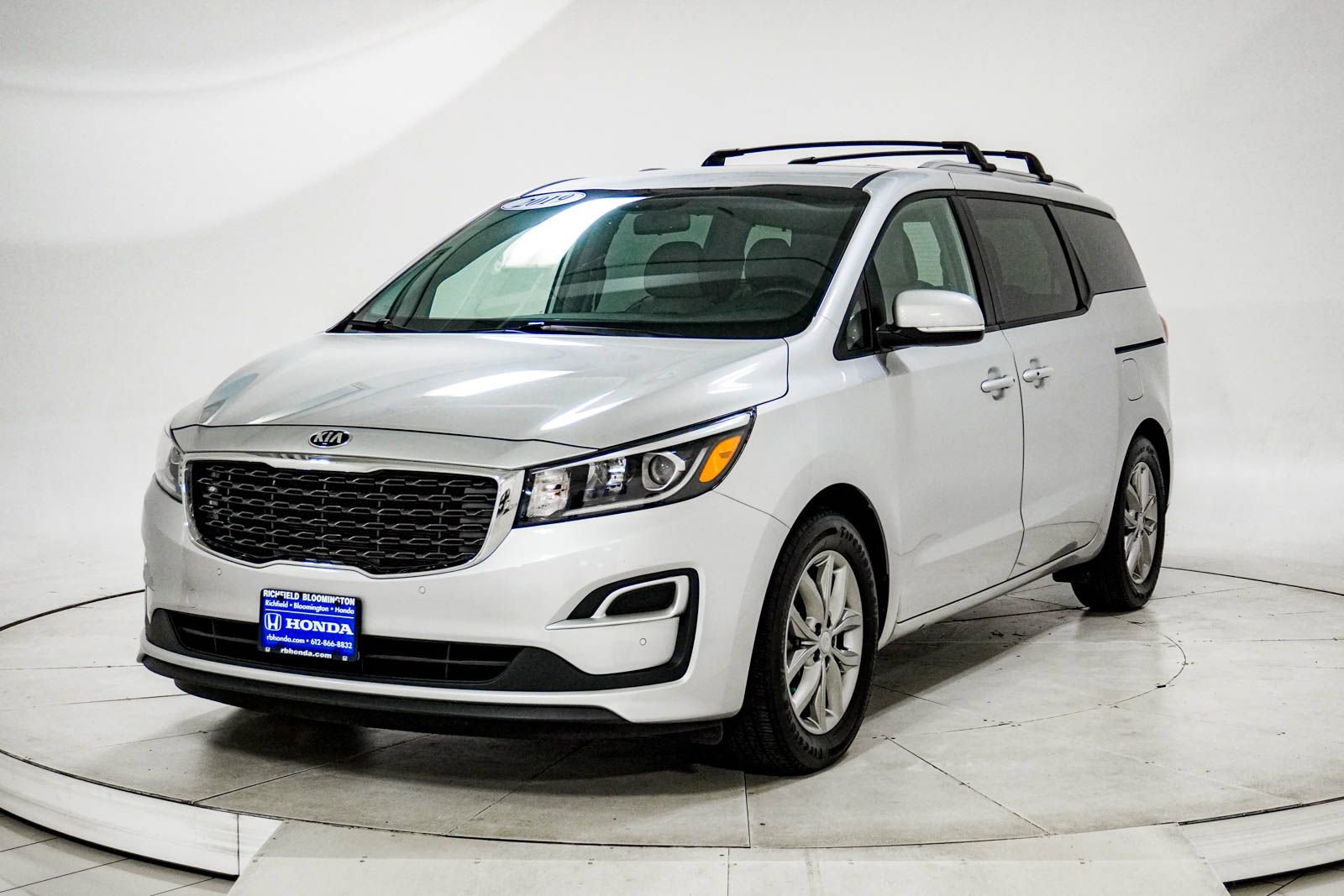Used 2019 Kia Sedona EX FWD image 3