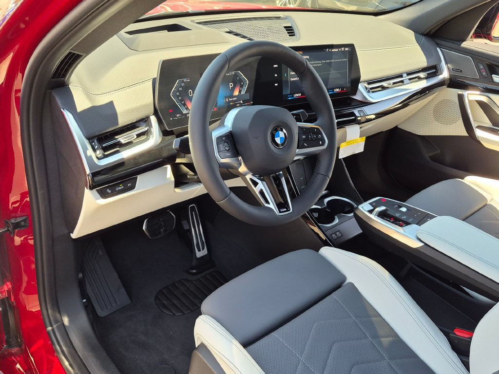 New 2026 BMW X2 xDrive28i w/ Technology Package AWD/4WD image 8