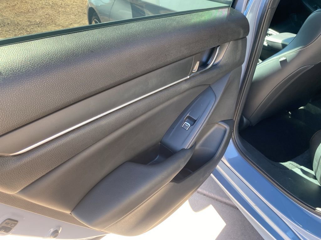 Used 2022 Honda Accord Sport image 15