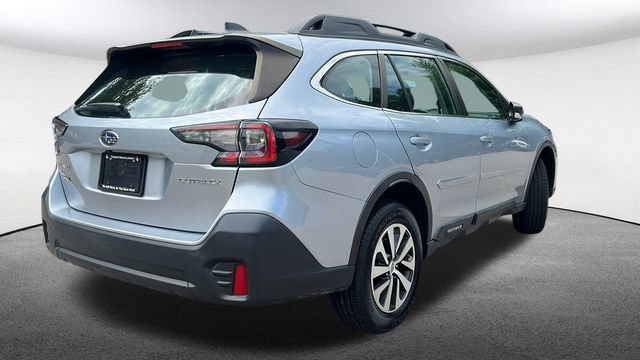 Used 2022 Subaru Outback AWD/4WD image 17