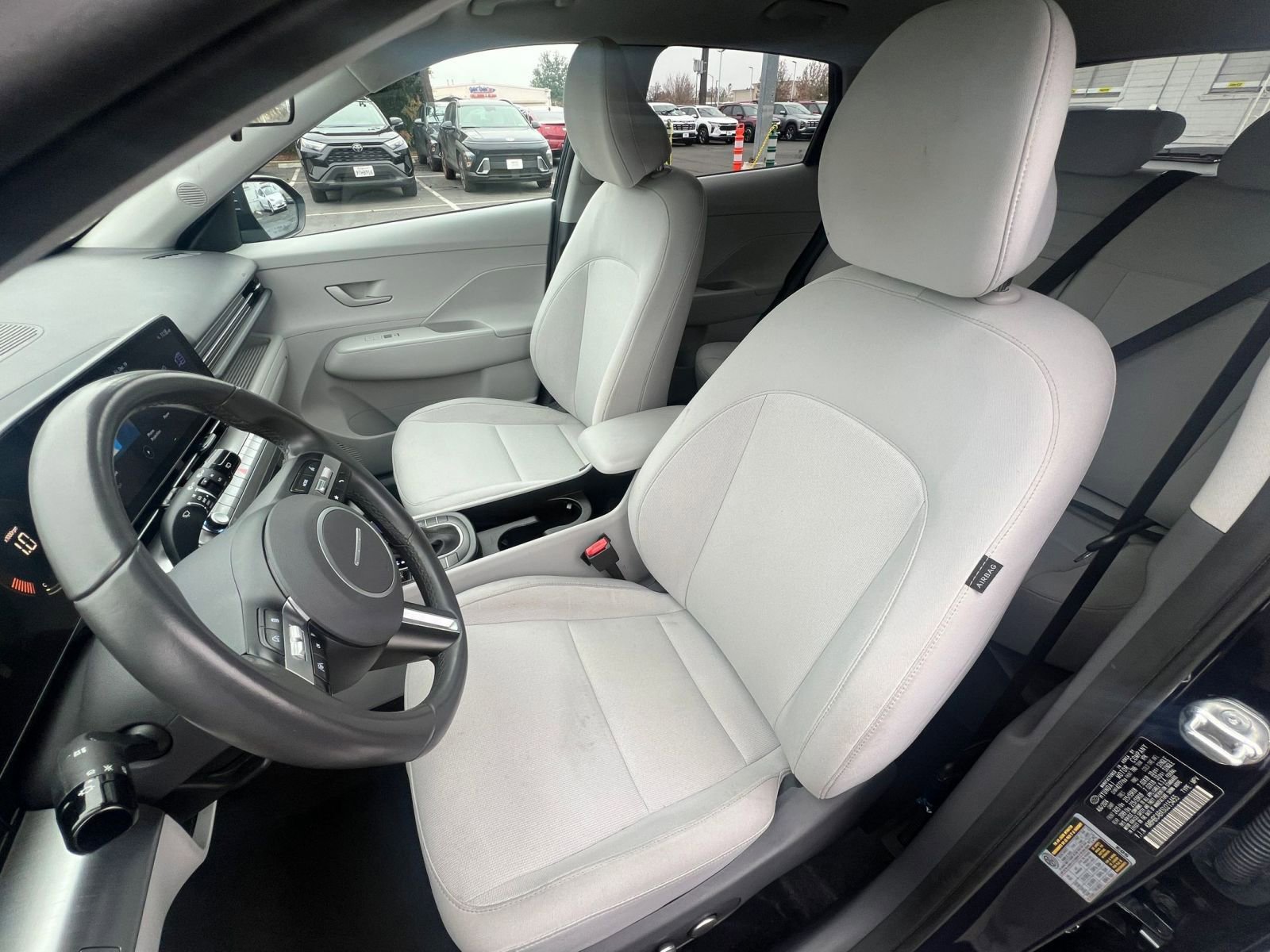 Used 2025 Hyundai Kona SEL image 36
