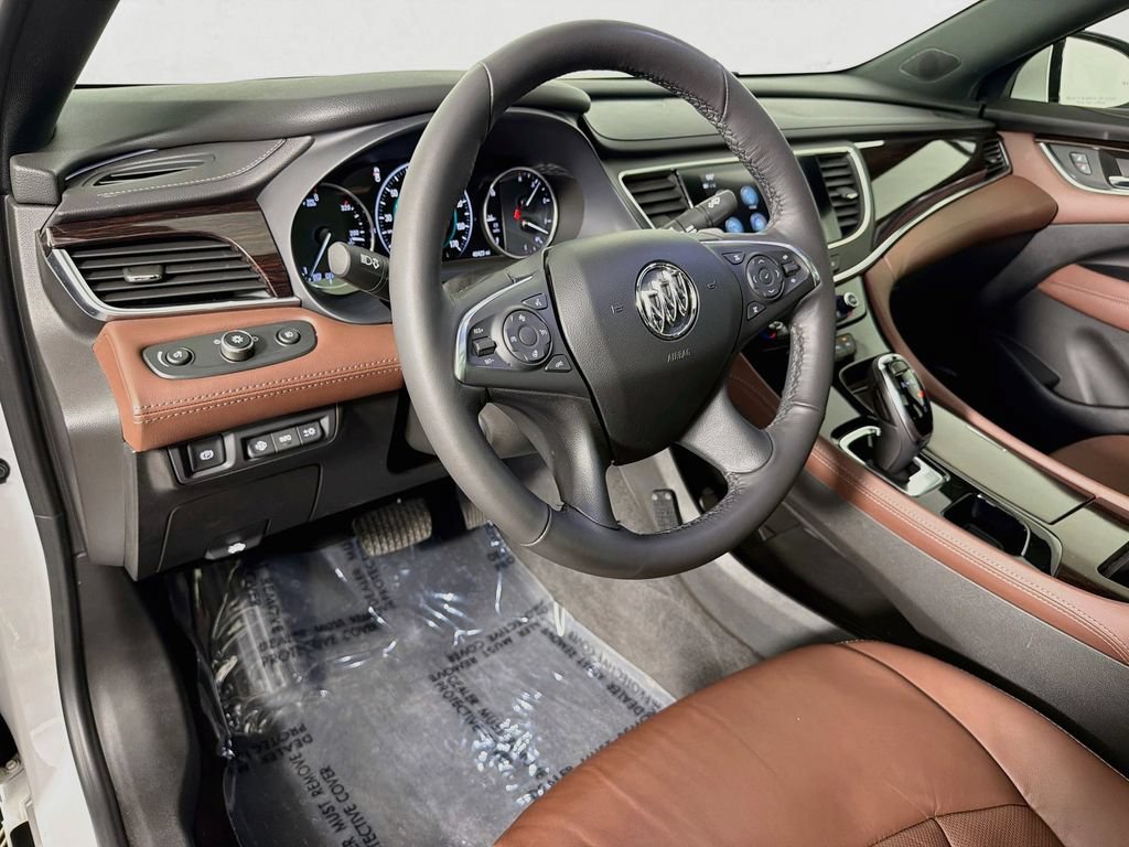 Used 2019 Buick LaCrosse Avenir w/ Driver Confidence Package II AWD/4WD image 9