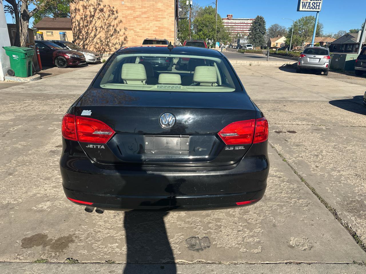 Used 2011 Volkswagen Jetta SEL FWD image 6