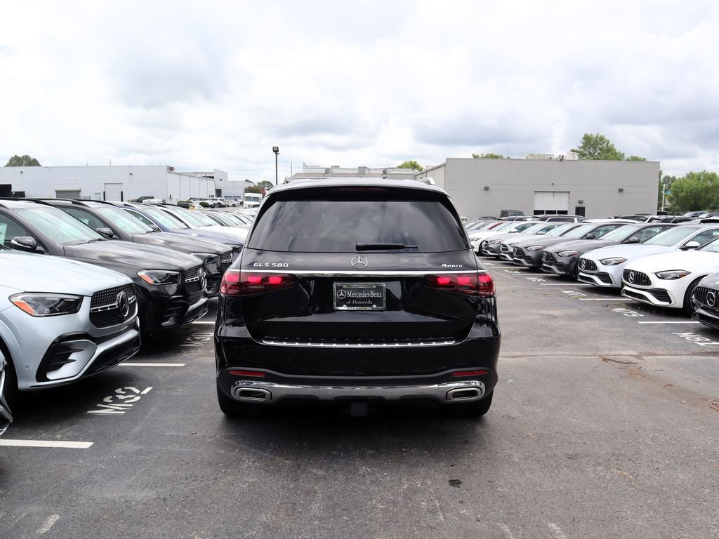 New 2025 Mercedes-Benz GLS 580 4MATIC image 4