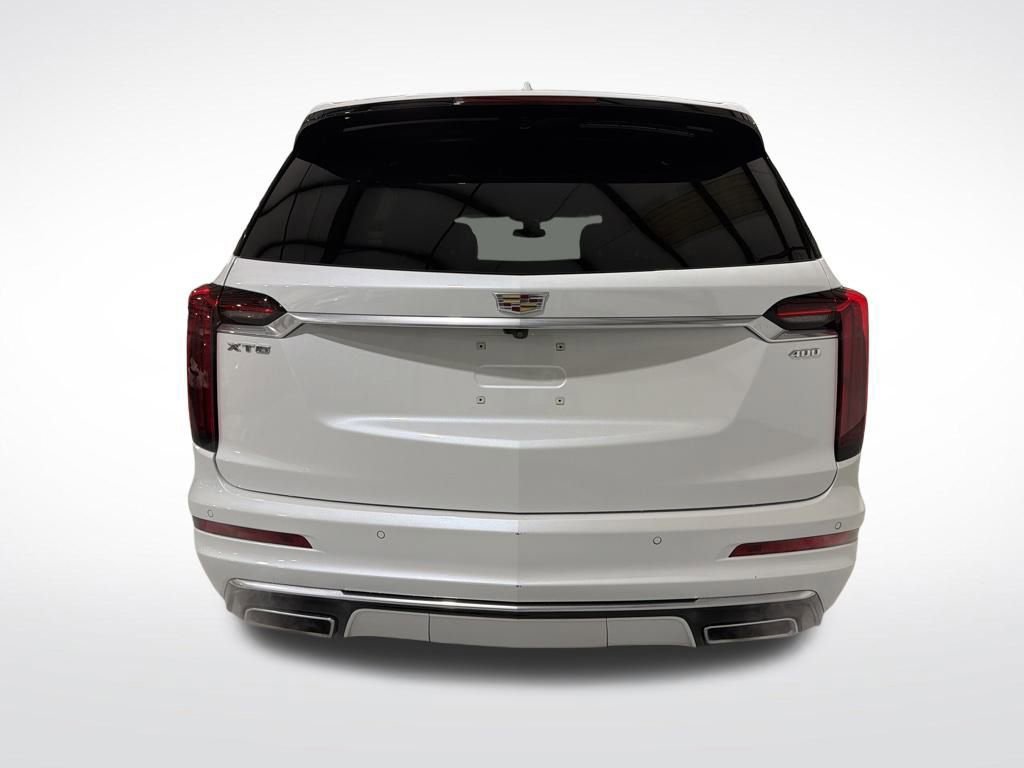 Used 2023 Cadillac XT6 Premium Luxury image 7