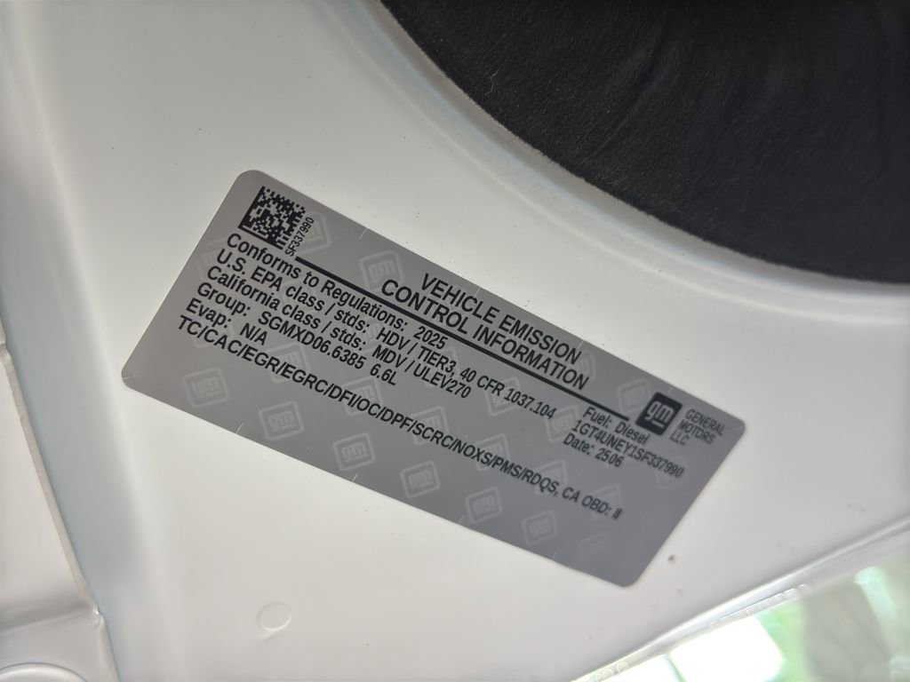 New 2025 GMC Sierra 2500 SLT w/ SLT Convenience Package image 44